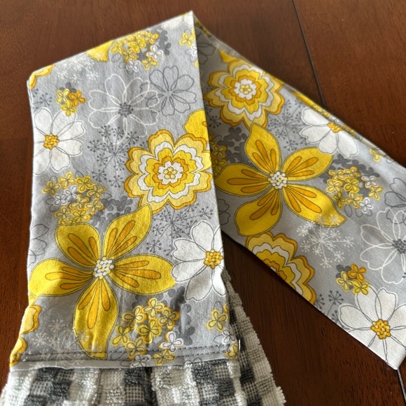 New handcrafted kitchen scarf / kitchen boa - Picture 2 of 5